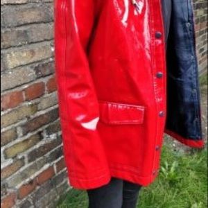 Hooded shiny red Mac / raincoat